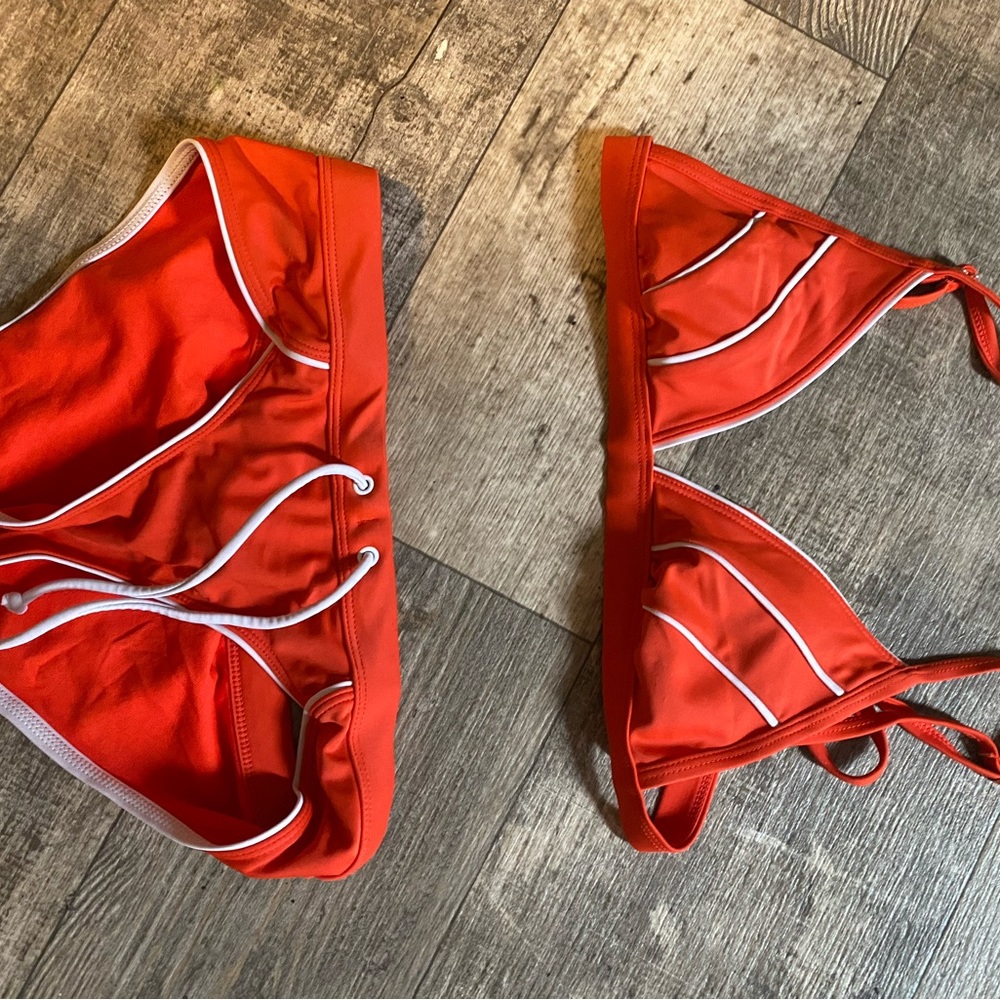 Bathing suit